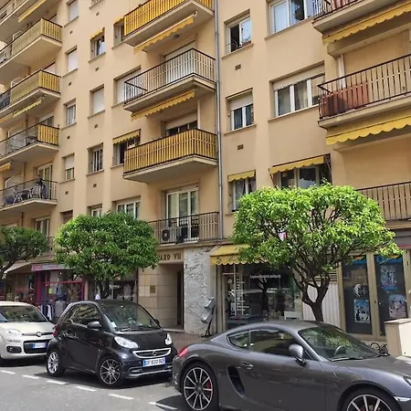 Centre Entièrement Rénové Au Calme Appartement