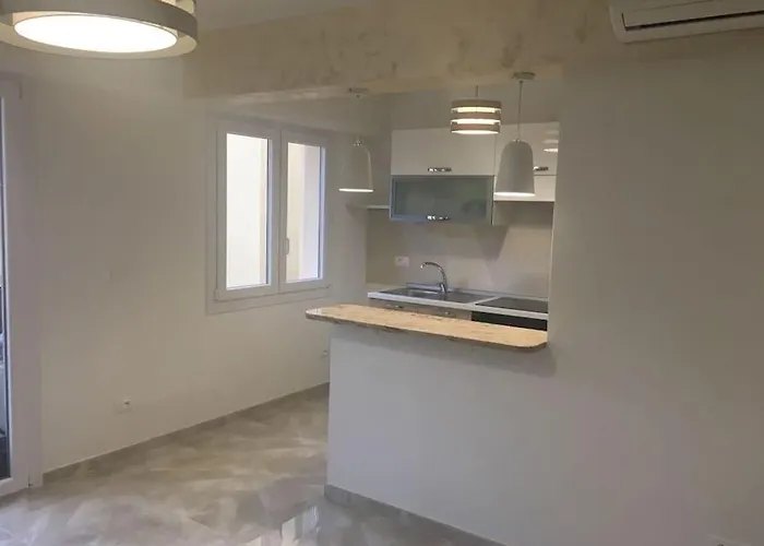 Centre Entierement Renove Au Calme *